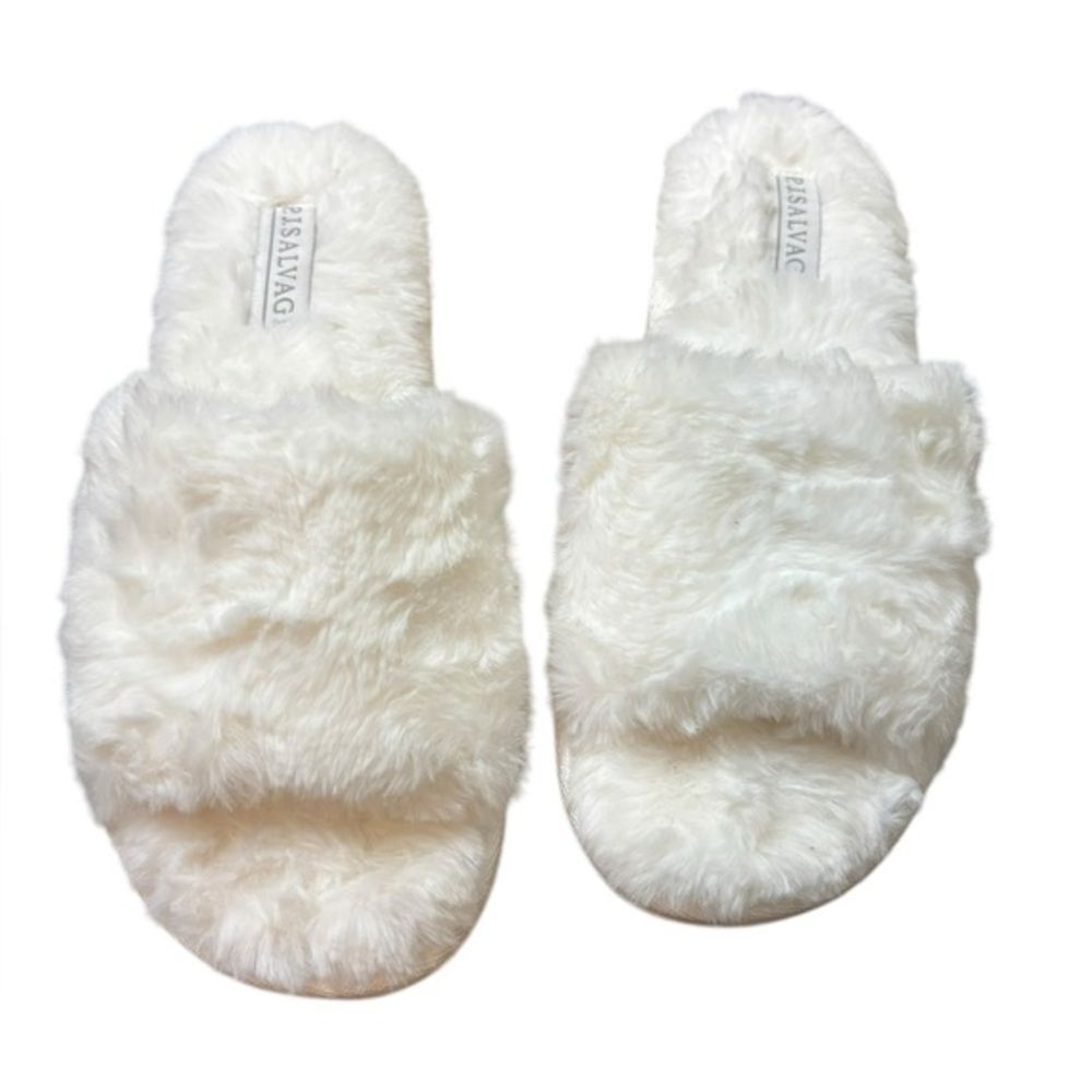 PJ Salvage slippers medium